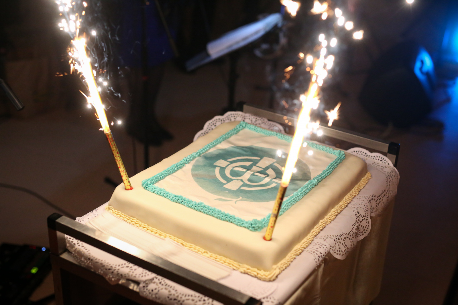 22