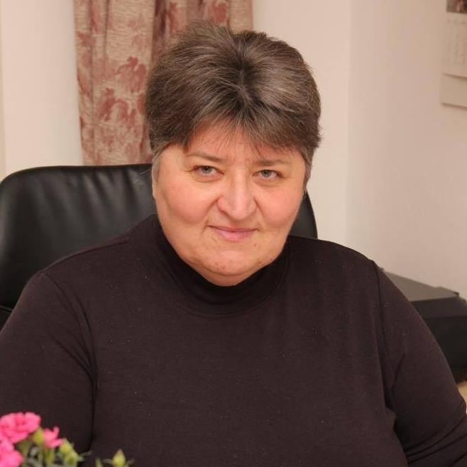 Koncz M. Julianna 