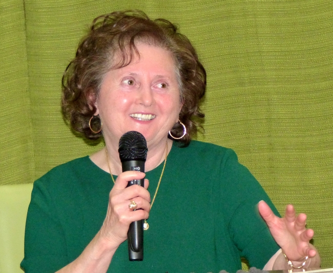 Benák Katalin, a könyv szerzője